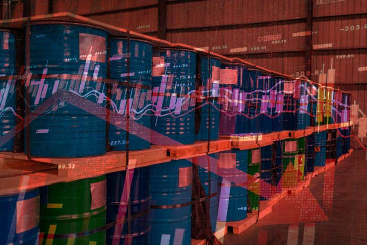 Petrolde 206 bin varillik artış kararı! Fiyatlar d&uuml;şer mi?