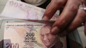 En d&uuml;ş&uuml;k emekli maaşı ne kadar olacak? Uzmanlardan yeni rakam