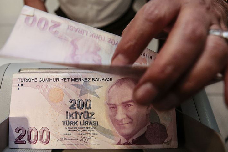 En d&uuml;ş&uuml;k emekli maaşı ne kadar olacak? Uzmanlardan yeni rakam