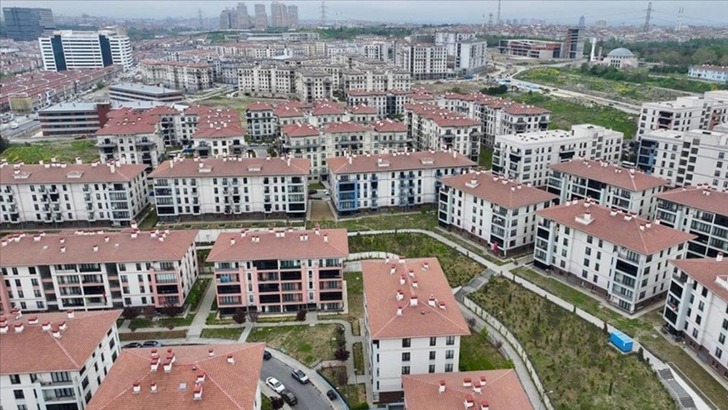 İstanbul'da 0,69 faizli d&ouml;n&uuml;ş&uuml;m kredisi başvuruları başladı! "T&uuml;m iller i&ccedil;in destek" &ccedil;ağrısı