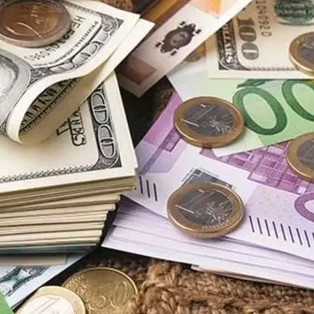 Dolar ve Euro g&uuml;ne nasıl başladı? (10 Nisan 2026 g&uuml;ncel fiyatlar)