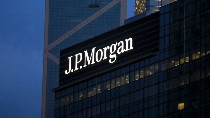 JPMorgan'dan petrol uyarısı "Tekrar 120 dolar olabilir"