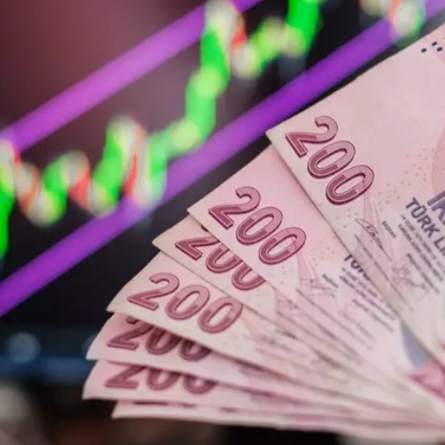 Borsa y&uuml;kselirken en fazla para girişi bu hisselerde oldu