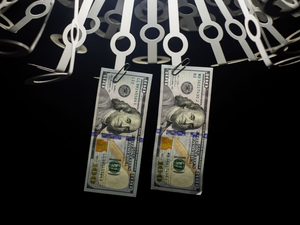 Dolar 45 lira seviyesinde 25 Nisan g&uuml;ncel d&ouml;viz kurları