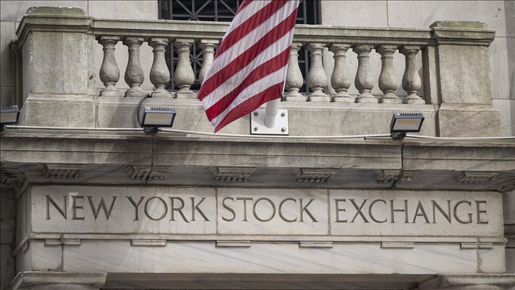 Nasdaq Birinci &Ccedil;eyrekte Y&uuml;zde 7 Geriledi, Analistler Toparlanma Bekliyor