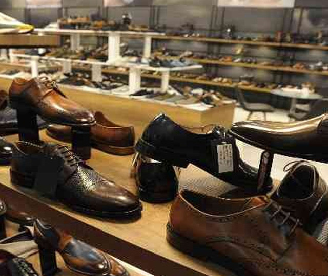 Yılların markası dayanamadı! T&uuml;rkiye'nin ayakkabı devi iflas etti