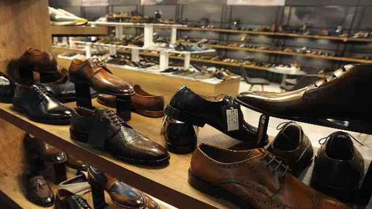 Yılların markası dayanamadı! T&uuml;rkiye'nin ayakkabı devi iflas etti