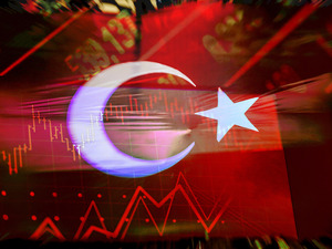 Son 1,5 ayın en d&uuml;ş&uuml;ğ&uuml;! T&uuml;rkiye'nin CDS'i 230 baz puan geriledi