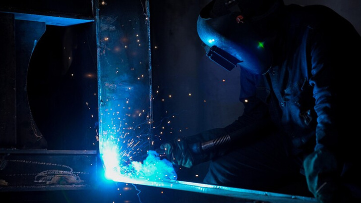 T&Uuml;İK a&ccedil;ıkladı! &Uuml;cretli &ccedil;alışan sayısı şubatta y&uuml;zde 1,3 arttı