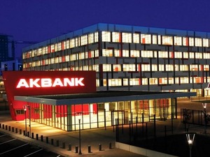 Akbank&rsquo;ta erişim sorunu &ccedil;&ouml;z&uuml;ld&uuml;, bankadan a&ccedil;ıklama geldi