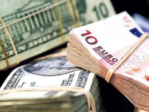 Dolar ve euro g&uuml;ne nasıl başladı? İşte alış-satış fiyatları