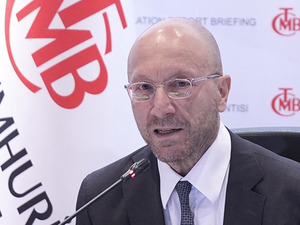 TCMB'de s&uuml;rpriz ayrılık! Cevdet Ak&ccedil;ay'ın g&ouml;rev s&uuml;resi sona erdi