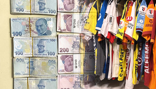 15 ş&uuml;pheliye g&ouml;zaltı! 1900 derbi biletinde karaborsa skandalı