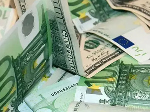 Dolar/TL ve euro/TL ka&ccedil; lira? İşte g&uuml;ncel fiyatlar (23 Nisan)