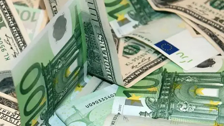 Dolar/TL ve euro/TL ka&ccedil; lira? İşte g&uuml;ncel fiyatlar (23 Nisan)