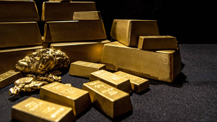 Altın g&uuml;mr&uuml;ğe takıldı: Bankalar askıya aldı, primler zirve yaptı