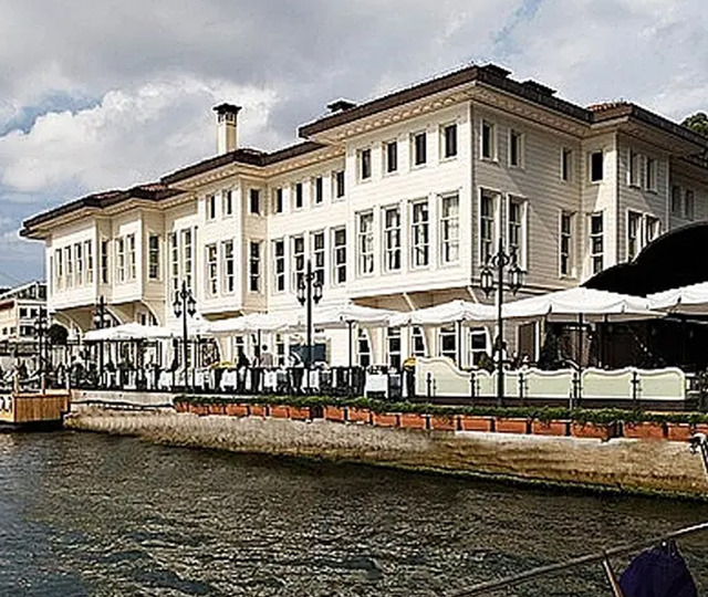 1 yıl dolmadan ikinci başvuru! Boğaz'daki l&uuml;ks otelde konkordato