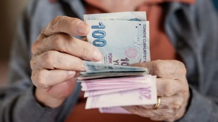 Nisan 2026 emekli promosyonları: Hangi banka ne kadar veriyor?