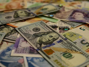 Dolar ve euroda y&ouml;n ne? İşte 29 Nisan g&uuml;ncel alış&ndash;satış fiyatları