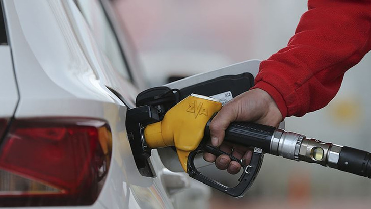 Akaryakıt fiyatları 29 Nisan: Benzin, motorin ve LPG ka&ccedil; TL oldu