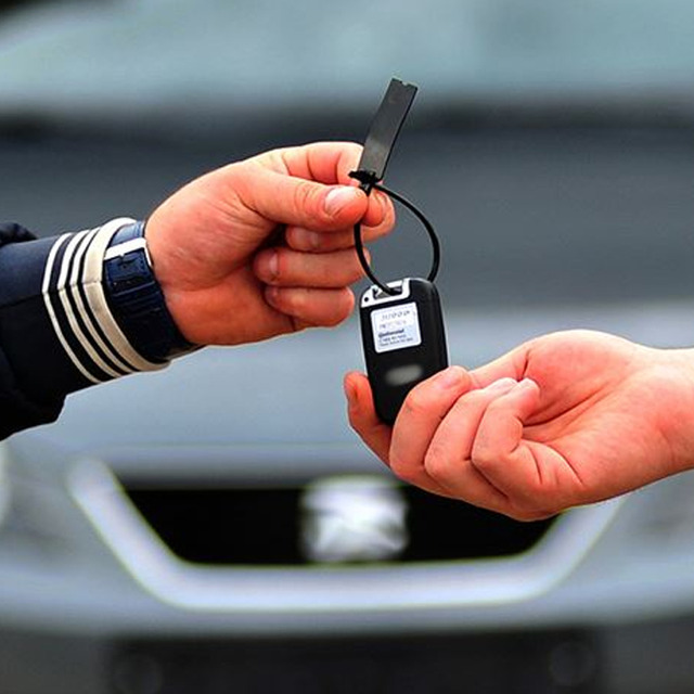 İkinci el ara&ccedil; satışında eğitim şartı değişti