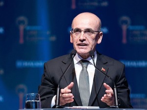 Bakan Şimşek "D&ouml;viz kazandıran sekt&ouml;rleri destekliyoruz"