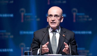 Bakan Şimşek "D&ouml;viz kazandıran sekt&ouml;rleri destekliyoruz"