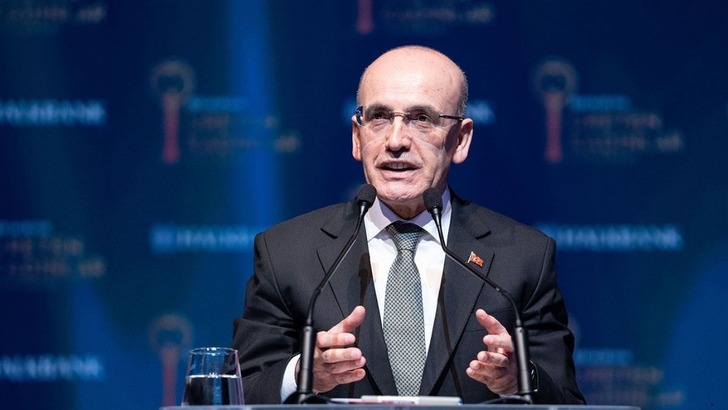 Bakan Şimşek "D&ouml;viz kazandıran sekt&ouml;rleri destekliyoruz"