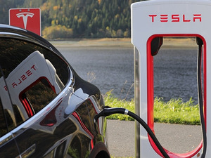 Tesla şarj fiyatlarına zam yaptı! &Uuml;cretler y&uuml;zde 5 y&uuml;kseldi