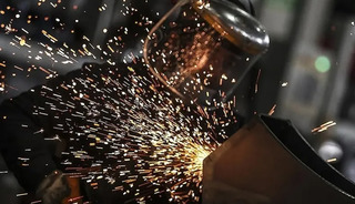 Yavaşlama eğilimi 25. aya ulaştı! İmalat PMI'de daralma hızlandı