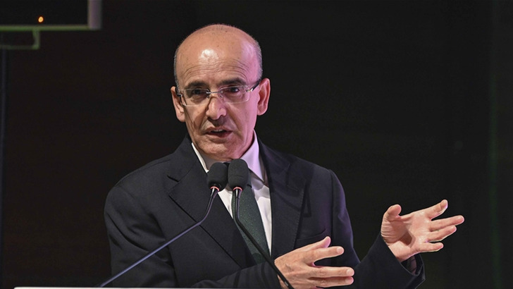 Bakan Şimşek'ten dezenflasyon vurgusu! 'Enflasyonda y&uuml;kseliş ge&ccedil;ici'