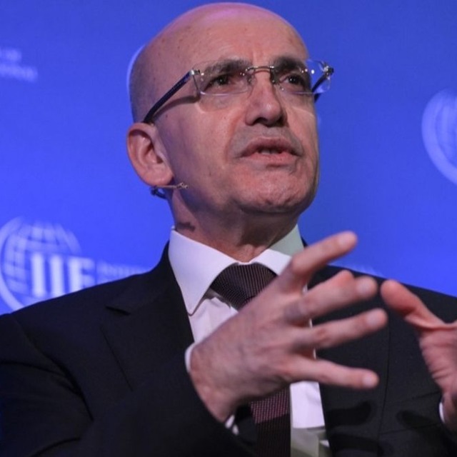Bakan Şimşek "Enflasyonu kalıcı olarak d&uuml;ş&uuml;receğiz"