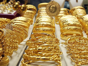 'Zorlanması şaşırtıcı değil' Altın i&ccedil;in 5.200 dolar tahmini